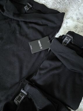 Bundle Of 3- NEW Midi Pencil Skirts Medium